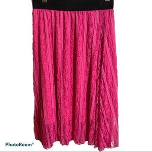 NWT Women’s LuLaRoe Lola bright pink lace skirt Size S